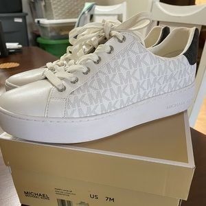 Michael Kors Poppy Sneakers